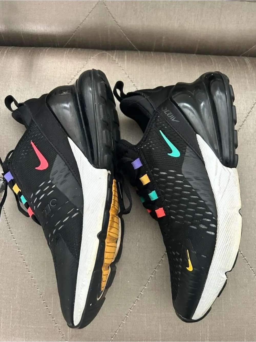 Nike Air Max 270 
